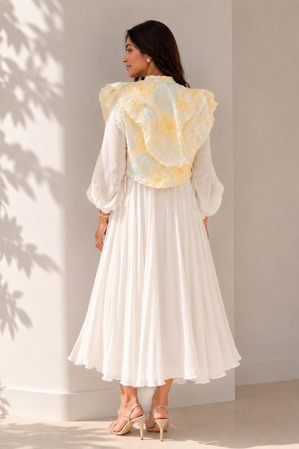 FLORAL CAPED DRESS
