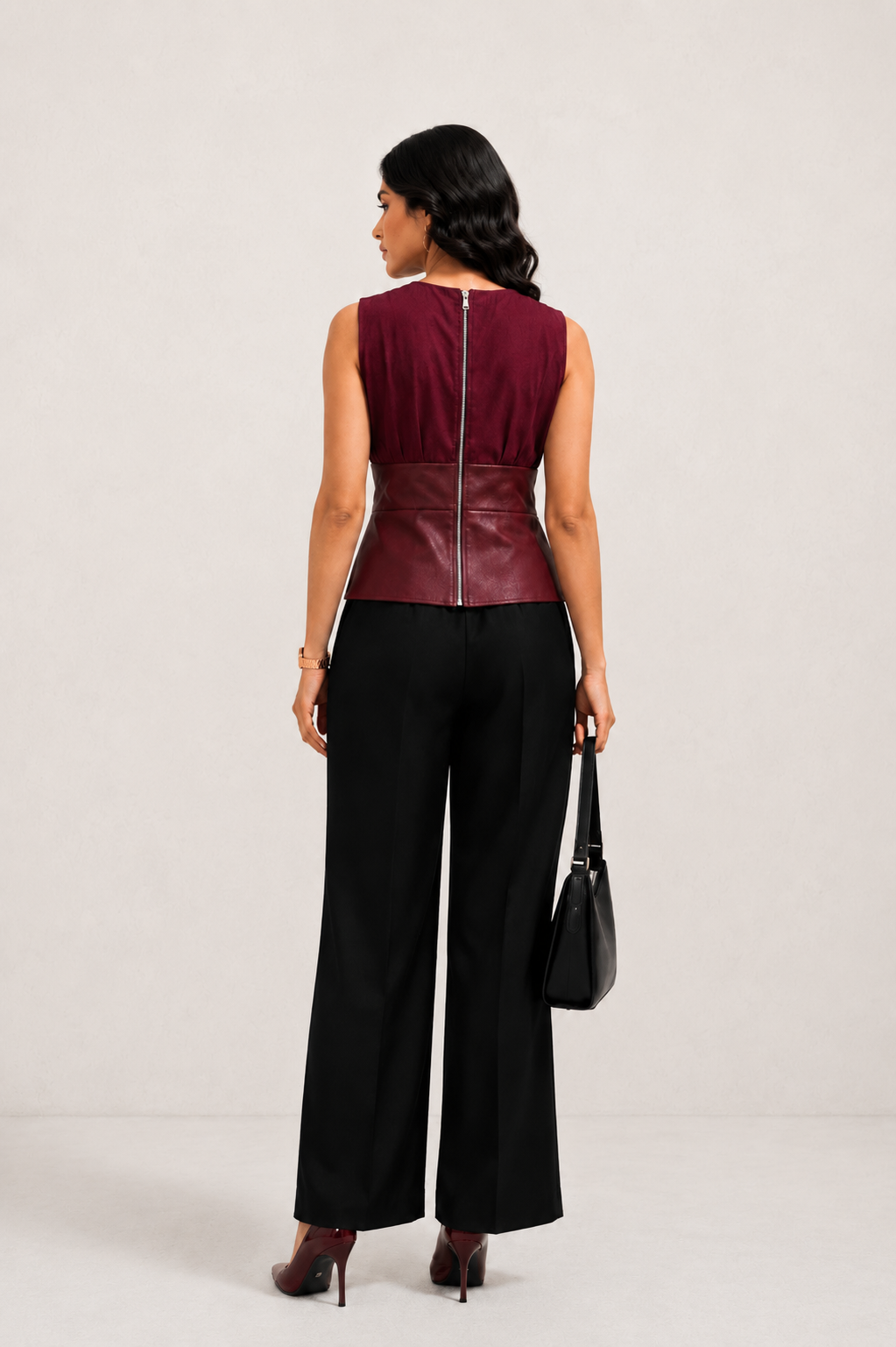 DRAPED LEATHER ARMOUR